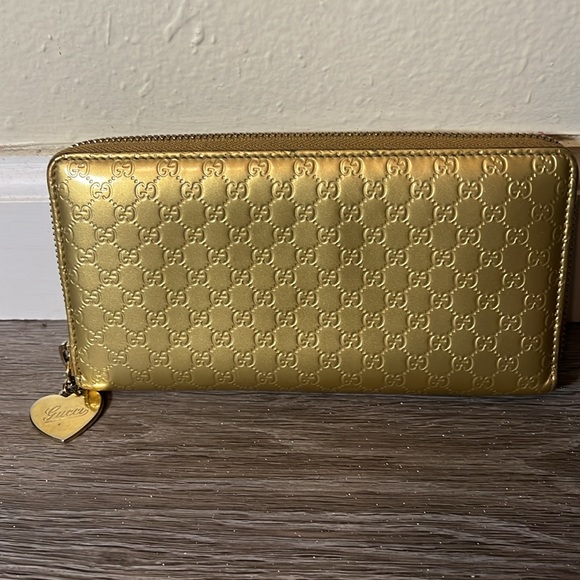 Pre loved authentic Gucci long wallet - Picture 3 of 8